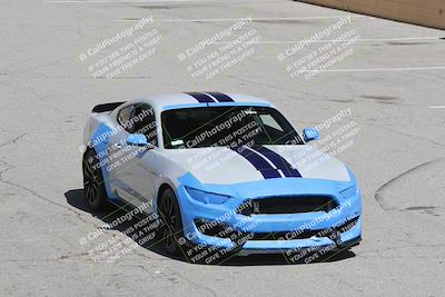 media/May-18-2022-Open Track Racing (Wed) [[f96b7d3cf4]]/Around the Pits/